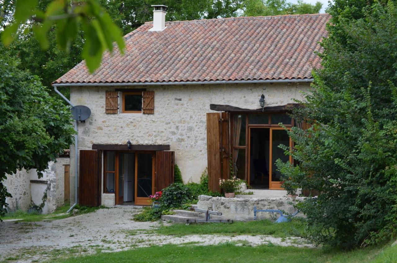 Willa Katy'S Barn Saint-Aulaye-Puymangou Zewnętrze zdjęcie