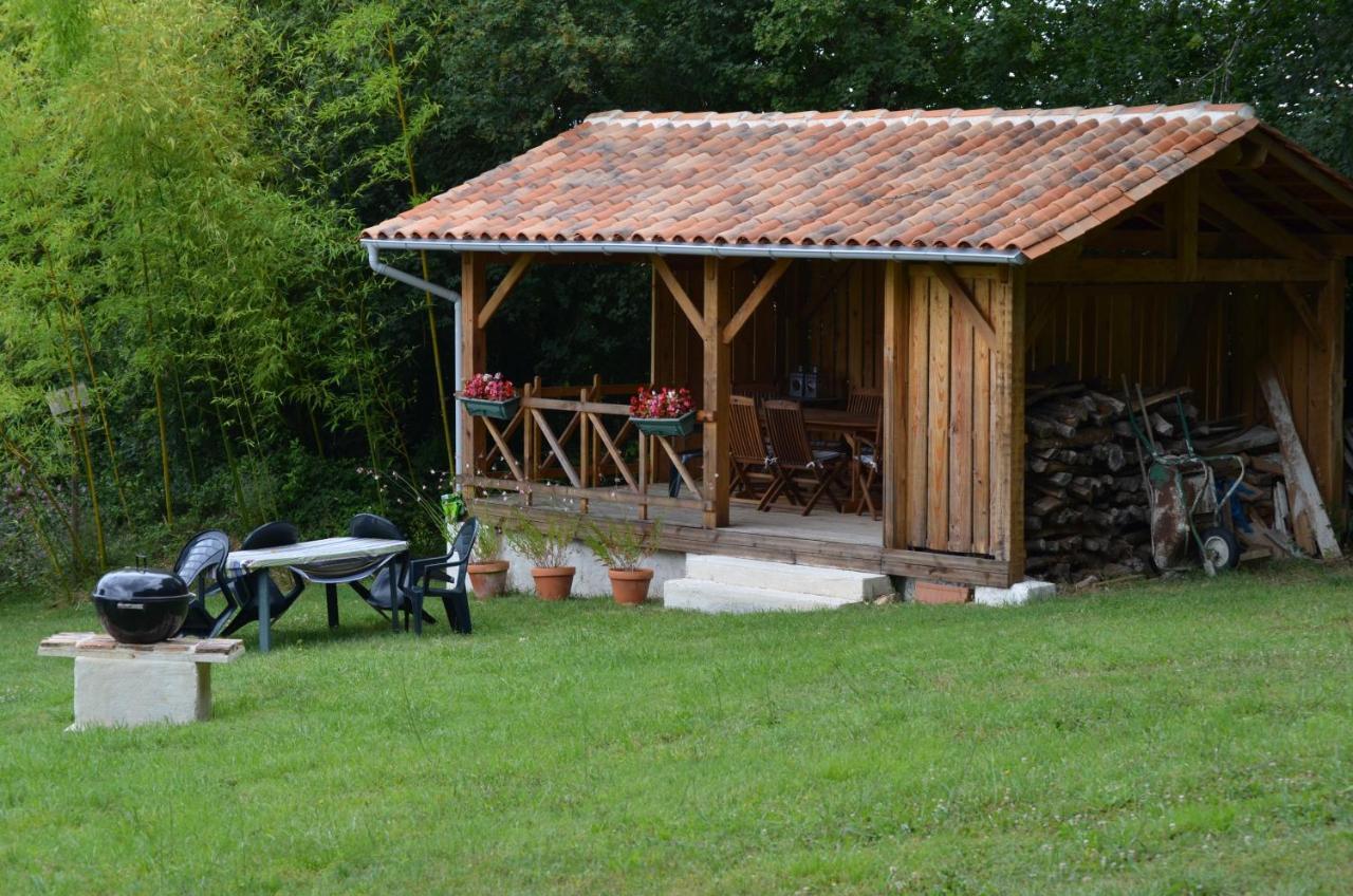 Willa Katy'S Barn Saint-Aulaye-Puymangou Zewnętrze zdjęcie