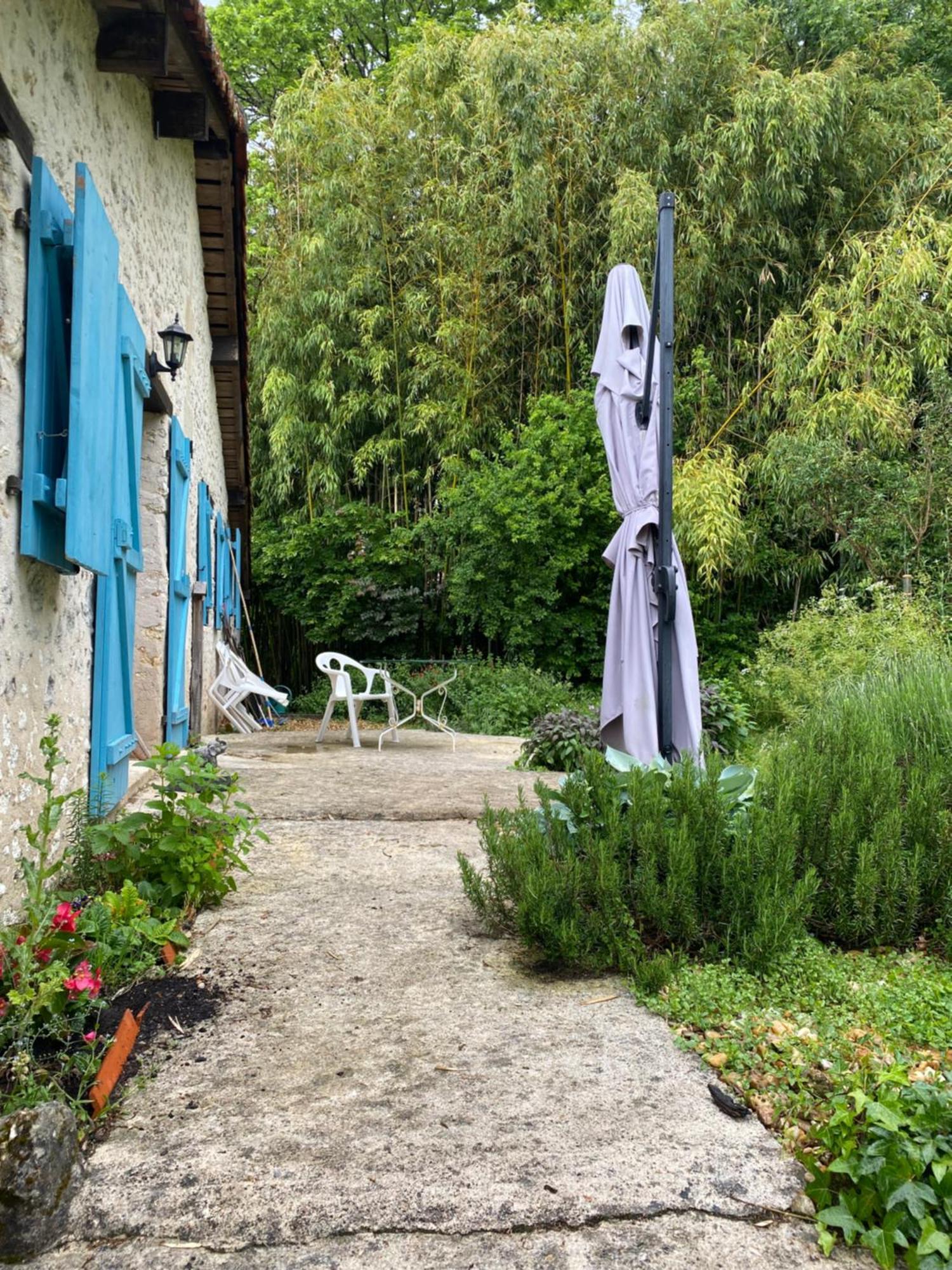 Willa Katy'S Barn Saint-Aulaye-Puymangou Zewnętrze zdjęcie
